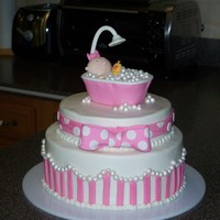 Baby Shower Cake Buttercream icing with fondant and gumpaste deco. "Tub" is filled with fiberfill and topped with fondant "bubbles"