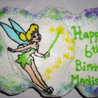 Tinkerbelle Cupcake Cake This was quickly thrown together for my DD's birthday. It's only 6 cupcakes since we celebrate DD and DS's birthdays...