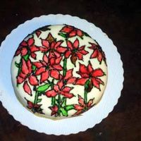 Poinsettia Cake This was actually a birthday cake for my best friend, who loves poinsettias. This is from Colette Peter's Christmas book.