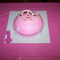 Mini Pillow Made this little pillow for my neice's smash cake. Goes with the crown and 1/2 sheet cake. Tiara made with candy melts.