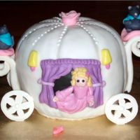 Princess Carriage Inspired by Socake - I haven't seen the original Debbie Brown. The wheels and twirly things the mice sit on are gum paste, everything...