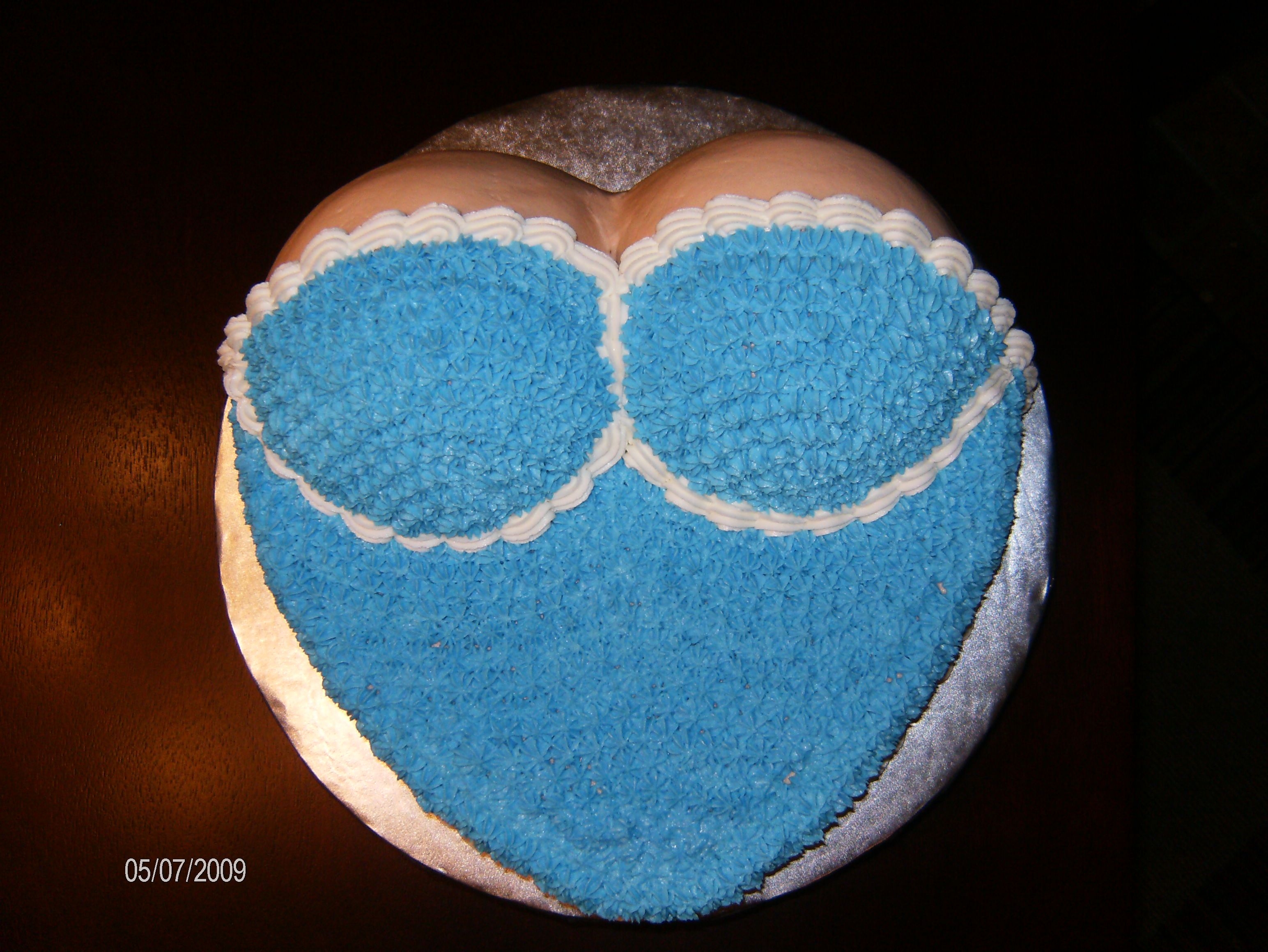 Hpim0942.jpg My first boob cake!