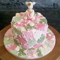 Baby Shower Cake I just adore the cakes of both Cupcakes by Design and Andrea's Sweetcakes'.....so this was my rendition of a "quilted"...