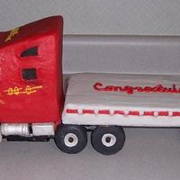 Tractor Trailer I made this truck for a friend that had just got her license. Her husband surprised her with it.The truck and trailer are both cake covered...