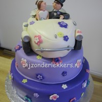 Puple Wedding Cake With Vw Bug 