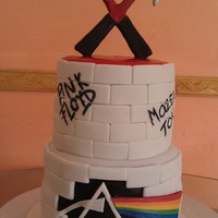 Pink Floyd! I finally had a reason to do this cake! Being my fav band, this one is totally me! Chocolate cake with chocolate buttercream. It was my fav...