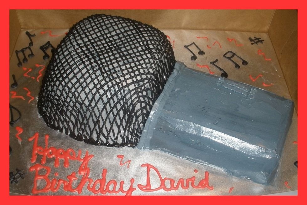 Microphone Cake Microphone cake made from SMBC and RI accents