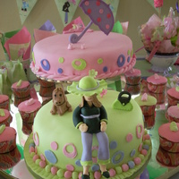 Giuliana's Baby Shower Cake Amigas aqui les dejo la foto del cake del shower de mi nieta, espero les guste, gracias a mi amiga Sandra por la creacion de la muneca,el...