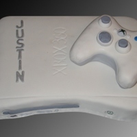Xbox Cake An old cake I found in my archives. Made in November 2008.