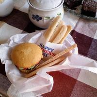 Hamberger Cupcake With French Fry Cookies I've always wanted to make these. I found these on www.bakerella.com/fast-food-fun/ They even provided templates. They're very...