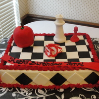 Twilight Buttercream and MMF. The apple & queen is RKT covered in fondant. This was the first time I have worked with RKT and I loved it. I...