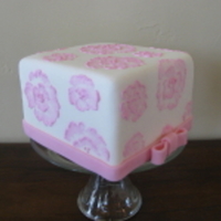 Brushed Embroidery Pink brushed embroidery on fondant for a baby shower