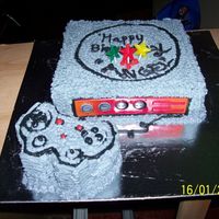 Playtaction lo hice con un bizcocho 9x13x3 lo pique y le di el corte del control