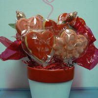 Valentine Cookie Bouquet NFSC & Antonia74's RI. This was a sample I made so the teens in our church could make some to sell as a fundraiser. They made 36...