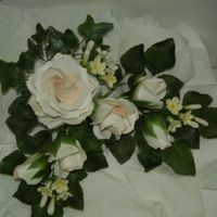 Rose Arrangement For Anniversary Cake. Tfl. 