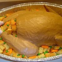 Turkey Left In The Pan I just love making Turkey cakes. This turkey was a spice cake with buttercream icing.