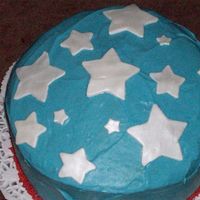 Fourth Of July! Vanilla cake with a vanilla custard filling and vanilla cream cheese frosting. Do you see a trend? This was my first time using fondant. I...