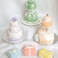 Mini Wedding Cake - Full Display Set This is a display set of Mini Wedding Cakes I made for the Midhael's store in which I teach cake decorating (Midlothian, VA).