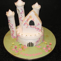 Castle Birthday Cake. Thanks to Debbie Brown for her lovely ideas.