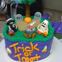 Fast Halloween Cake A friend wanted something cute for her kids for the holiday so I whipped this up in a couple of hours and she loved how it came out. I just...