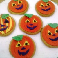 Pumpkin Cookies Made these for Halloween idea.