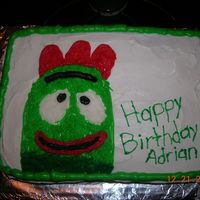 Dscn2404.jpg Is my son birthday and this is a cake for the family. I got the idea from CC and other websites in the internet. Chocolate cake, vanilla...