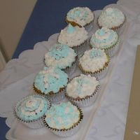 Cupcakes For My Baby Cousin's Baptism 
