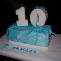 I Am 10 Years Old 3D Cake My first attempt for marbled sugarpaste.