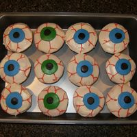 Eyeball Cupcakes I had to try making these last Halloween, I was inspired by many of you on here that have made them.