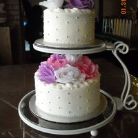 Silver & Diamonds Lemon cake with raspberry filling and lemon buttercream