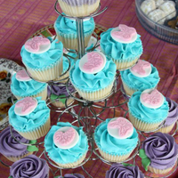 Roses, Butterflies & Birds Cupcakes Iced in buttercream icing with fondant decorations.Thanks for looking!