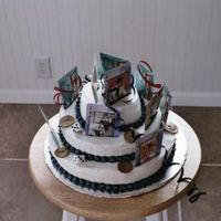 Elvis Viva Las Vegas A fun, fun cake for an Elvis freak. Simple w/ribbon and card accents, fondant lucky 7 tokens and sugar cube dice. Fun!