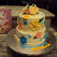 Copy Cat Flower Cake I absolutely LOVED one of the cakes in the new CC magazine and did my own take on it. I changed the top because mine was a birthday cake...