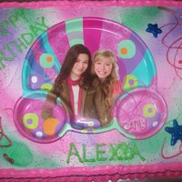 I Carly Not sure how to do an I-Carly cake, so i used a plastic plate and decorated it.