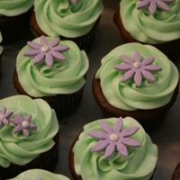Flower Cupcakes buttercream icing...candy clay flowers