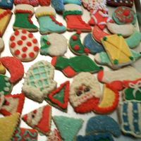 Christmas Cookies My mom, sister and I have decorated Christmas cookies every year for over 18 yrs. Hope you like them. Sorry for the fuzzy picture.