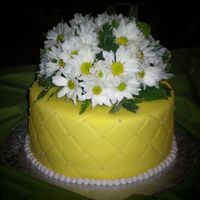 One Tier Daisy Yellow And White Wedding Cake 