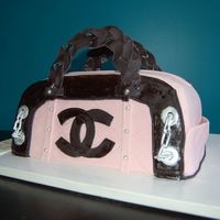 Chanel Purse Cake 