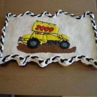 2009 Knoxville Nationals Sprint Car Cupcake Cake I did these cupcakes for the workers of the Knoxville Nationals.