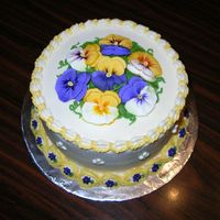 Pansies Generic pansie cake.