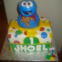 Baby Cookie Monster white cake withe white choc filling had fun with this tfl