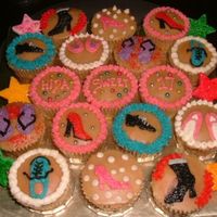 Hida Butterscotch cupcakes topped with caramel icing and decorated in buttercream.