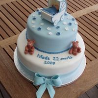 P3220039_1.jpg My very first 'baby-cake'