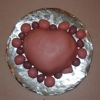 Fondant Cupcake With Fondant Balls 