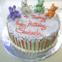 Dsc01282.jpg Children's birthday cake with teddy bears