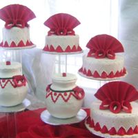 Dsc01226.jpg Red wine wedding cake