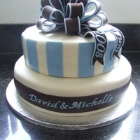 Weddingcake With Bow 
