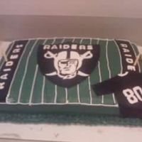 Raiders Football Field Cake BC, FONDANT. LUSTER DUST