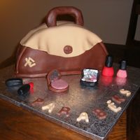 Purse My first necessaire purse! Everything in sugarpaste. Thanks for looking :)