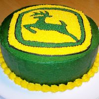Johndeerebc2.jpg John Deere birthday cake done in buttercream.